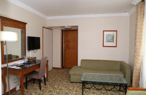 Al-Fujairah Hotel | City Plaza Hotel