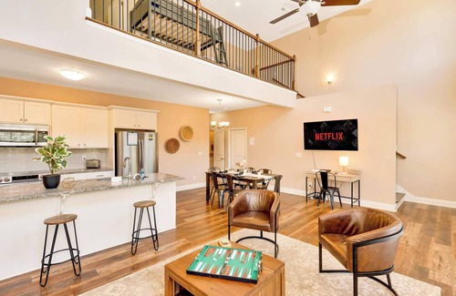 Chattanooga House | City Side Homes with a hot tub & game room!