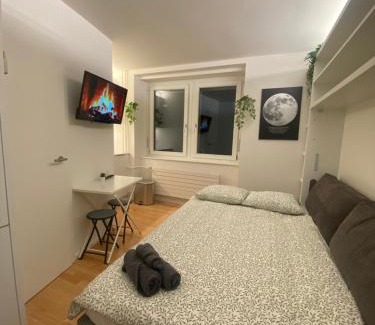 Langstrasse Apartment | City Studio 2
