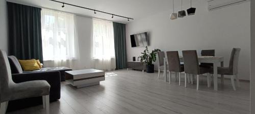 Swidnica Apartment | CITY VIEW Saperów II - klimatyzacja, przy parku
