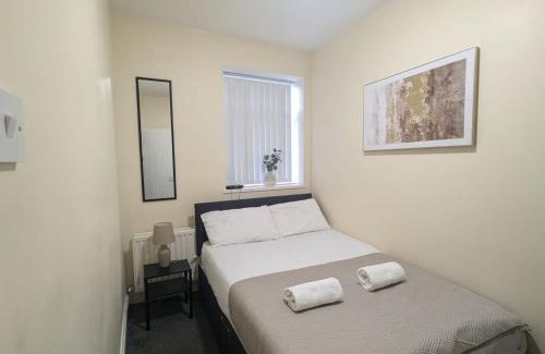 Newcastle-upon-Tyne Apartment | City West Executive Apartment