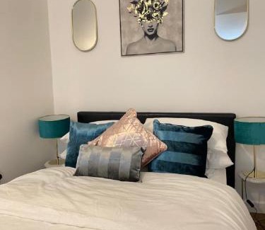 Liverpool Apartment | CityNights Studios with Free Parking