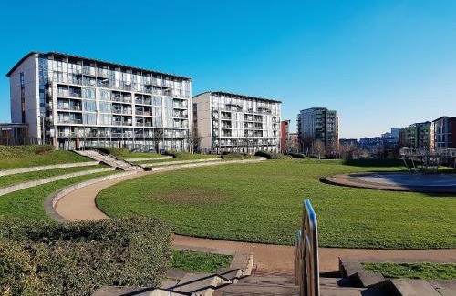 Birmingham City Centre Apartment | Cityscape Apartment in Birmingham with Self Checkin