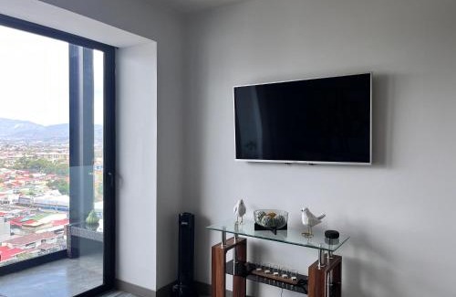 Rohrmoser Apartment | CityScape Properties 20th floor Studio 24-7 Concierge Amenities