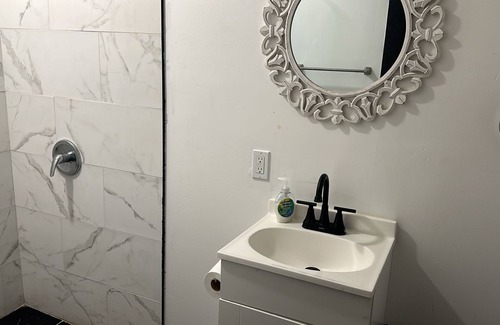 Vollintine-Evergreen Condo | Cityscape Studio