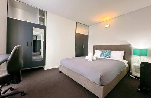 North Hobart House | Cityside Beautiful Lodge - close to City & Airpor