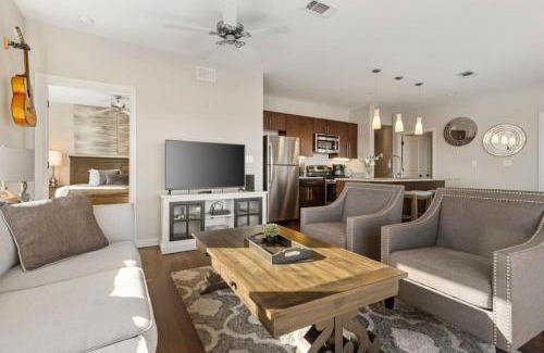 Rolling Mill Hill House | Cityview 211