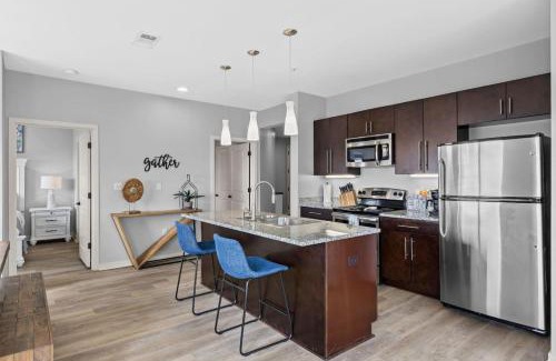 Rolling Mill Hill House | Cityview 504