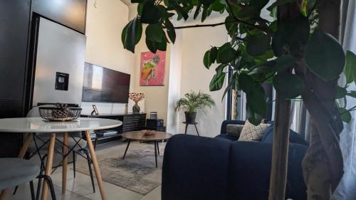 Braamfontein Apartment | CityZen escape: blackout ready