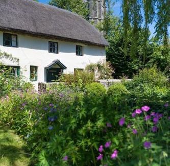 Georgeham House | Clare Cottage in heart of Devon village near beach