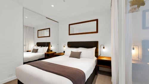 South Yarra Apartment | Claremont Suite 1008