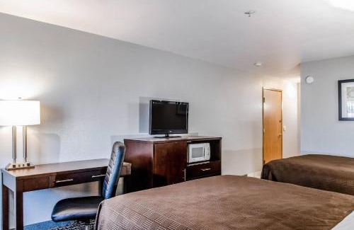 Eureka Hotel | Clarion Hotel By Humboldt Bay