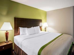 Skyland Hotel | Clarion Inn Asheville Airport