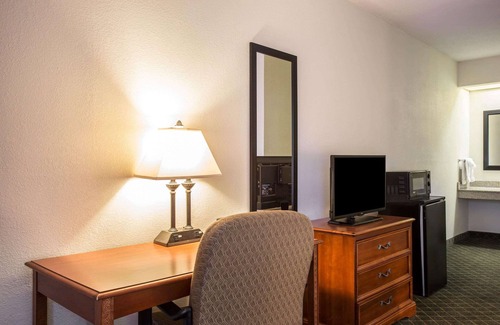Aiken Hotel | Clarion Inn & Suites Aiken South