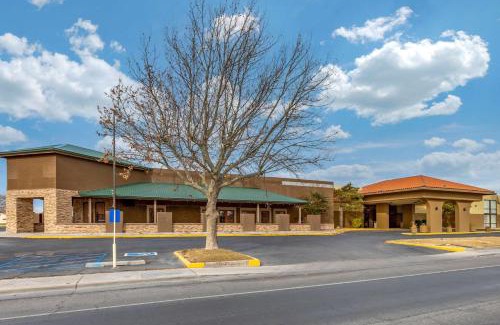 Roswell Hotel | Clarion Inn & Suites Roswell
