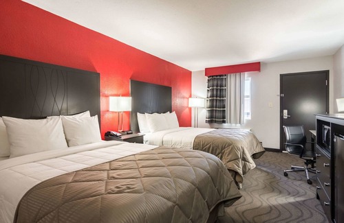 Russellville Hotel | Clarion Inn & Suites Russellville I-40