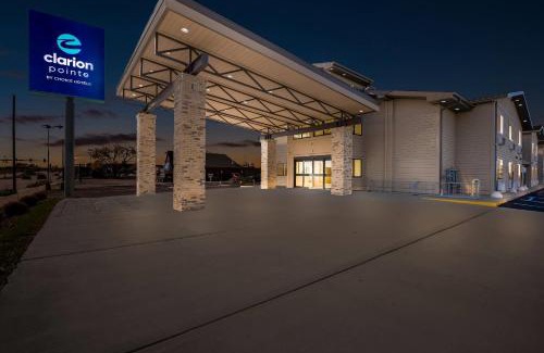 Milwaukee Hotel | Clarion Pointe Milwaukee Airport