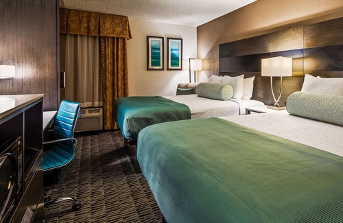 San Antonio Hotel | Clarion Pointe near Medical Center