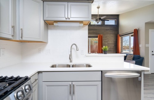 Southside House | Clark Road Casita