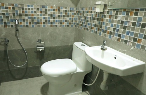 Sirkazhi Hotel | Clarks Inn Express Sirkazhi
