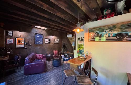 Royat House | Classic Driver Home 1