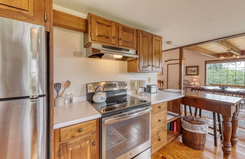 Whitefield House | Classic & quiet New England home on gorgeous property with screened porch