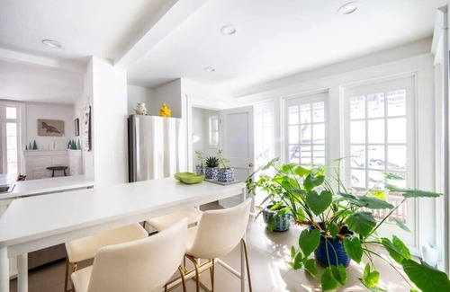 Glendale House | Classic Stockbridge Cottage
