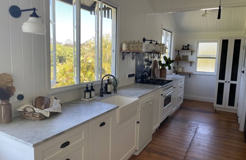 Tallebudgera Other | Clayfield House on acreage 10 minutes from beaches