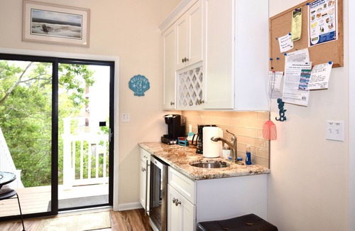 Rehoboth by the Sea House | Clean/Airy Downtown Dewey Beach 6BR Home w/Parking