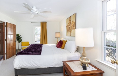 Mint Hill House | Clean ~ Family Friendly ~ Quiet Suburban