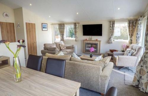 Borth House | Clearview Lodge