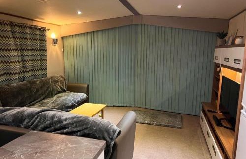 Grimsby House | Cleethorpes Beach Holiday Park - Holiday Accommodation 16175