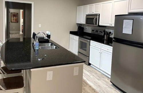 Seneca Apartment | Clemson Area Condo + Lake Views