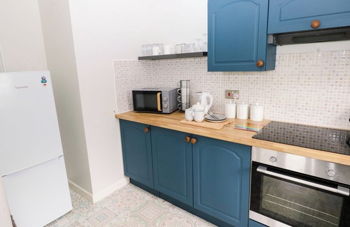 Tenby Cottage | Clicketts Court