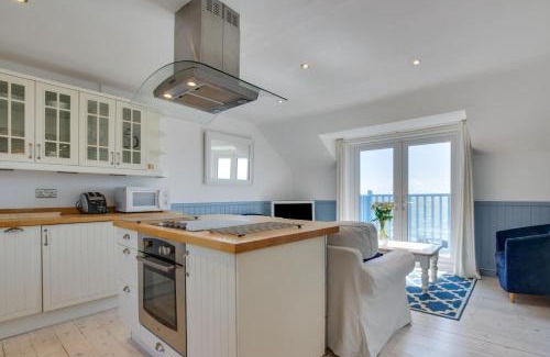 Porthleven House | Cliff Top Cottage