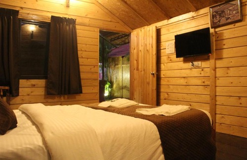 Calangute Resort | Clifftop Cottages