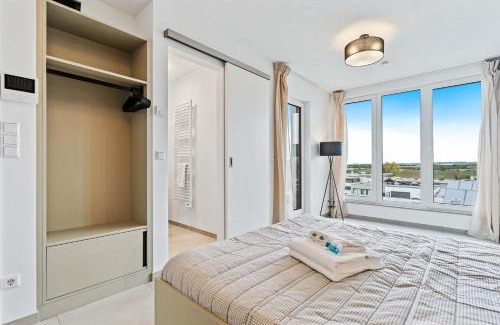 Cessange Apartment | Cloche dOr Gem - Cozy Room with Balcony