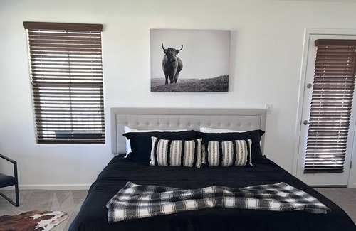 Maryvale House | Close to Cardinal & West Gate
