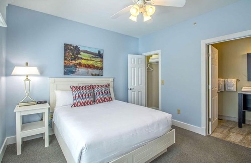 Lackey Resort | CLOSE TO COLONIAL WILLIAMSBURG, CLOSER TO BUSH GARDENS AND WATER COUNTRY U S A