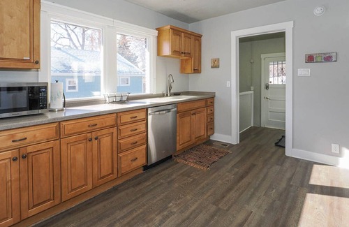 Liberty Wells House | Close to downtown, skiing, shopping, restaurants.