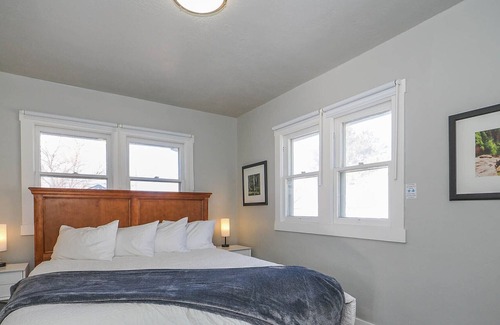 Liberty Wells House | Close to downtown, skiing, shopping, restaurants.