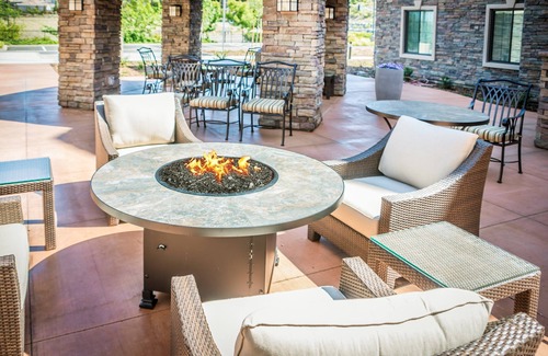 Folsom Apartment | Close to Folsom Lake! Comfortable Studio Suite | Complimentary Breakfast