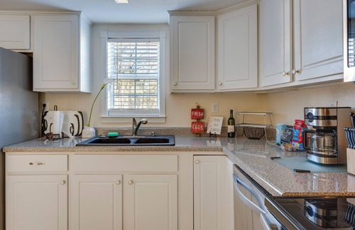 Havana Cottage | Close to FSU & FAMU: Pet-Friendly Havana Retreat!