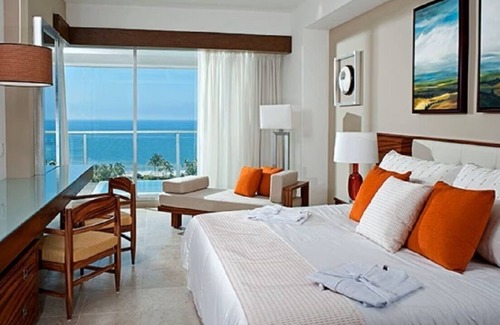 Las Jarretaderas Resort | Close to pools, beach, Kingdom of Sun park, Cirque du Soleil, 6 free golf rounds