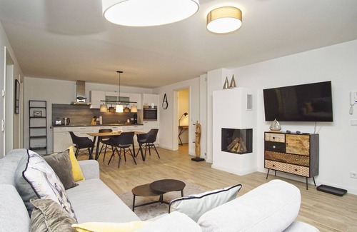 Lauterbach Apartment | Close to the sailing harbor - Alte Fischfabrik Lauterbach FeWo 07 Relaxing in Lauterbach