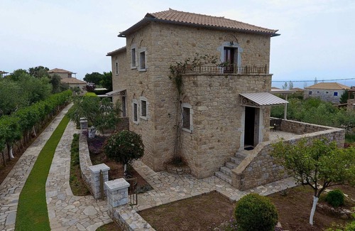 Lefktro Villa | Close to the sea, Off Saison, fully equipped, Villa Stoupa-Panorama Nr.1, Wifi..