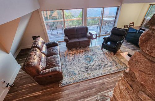 Black Mountain House | Cloud Nine