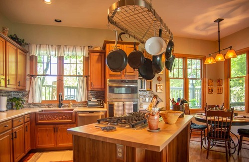 Mountain Air Villa | Cloud Nine Villa- Club Access
