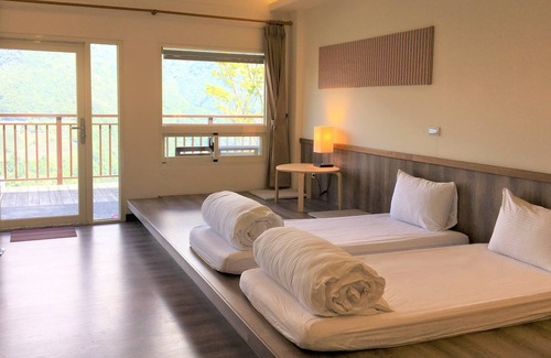 Fuxing District Bed & Breakfast | Cloud Villa