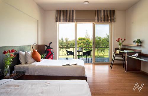 Agara Hotel | Clover Greens Golf Course and Resort